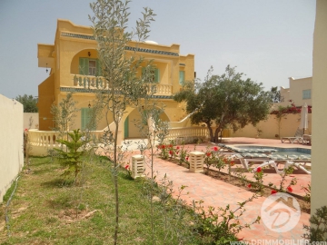  L 57 -  Sale  Villa with pool Djerba